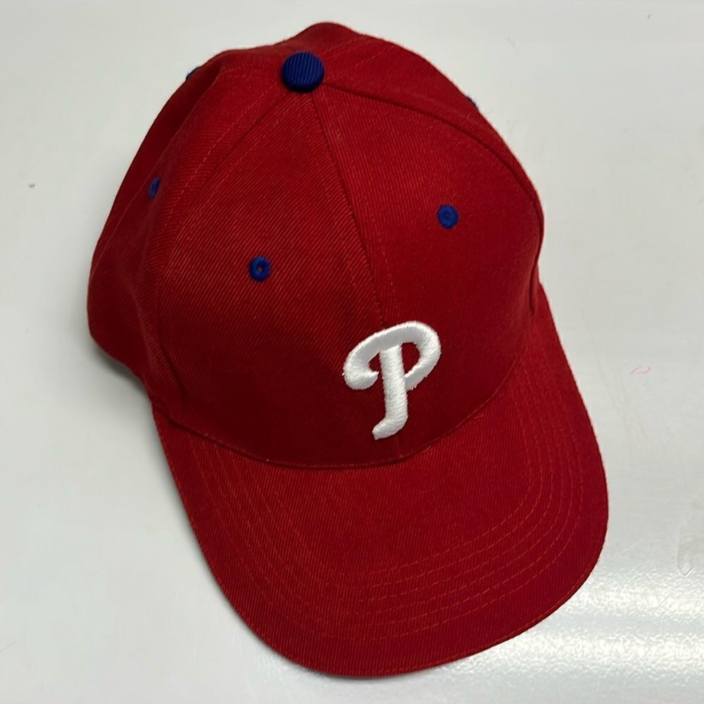 City Hunter Red Adjustable Acrylic Philadelphia Phillies Baseball Cap- OSFM NWOT
